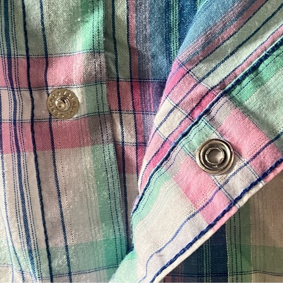 Wrangler Wrancher Women Medium Sleeveless Pearl Snap Shirt Plaid Western Country - Picture 5 of 10